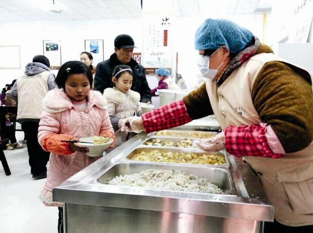 bsports必一网页版_呼伦贝尔市全力打造全国生态环境建设保护示范区(图4) bsports必一网页版