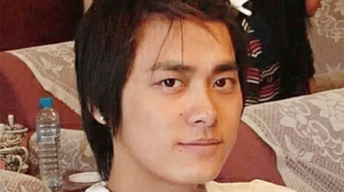 bsports必一网页版-
没出道的明星究竟长啥样？看完当年的照片后 网友：妖怪那里跑！(图10)